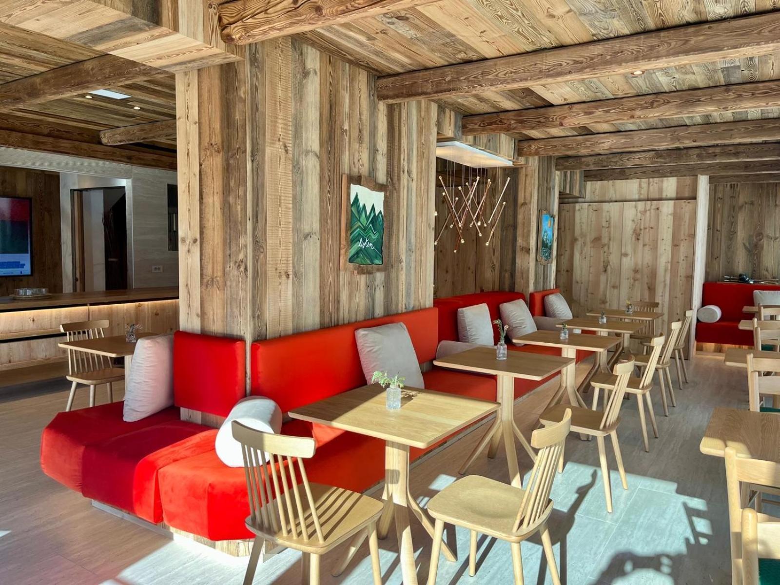 Hotel Piccolo Tibet Livigno Exterior photo
